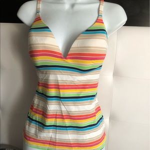 Body By Victoria IPEX Tank Self Bra 36D Muticolor